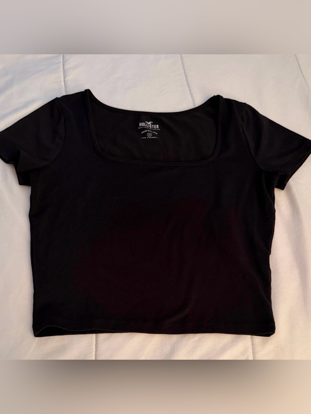 Hollister Women's ClassicSquare Neck Black Crop Top